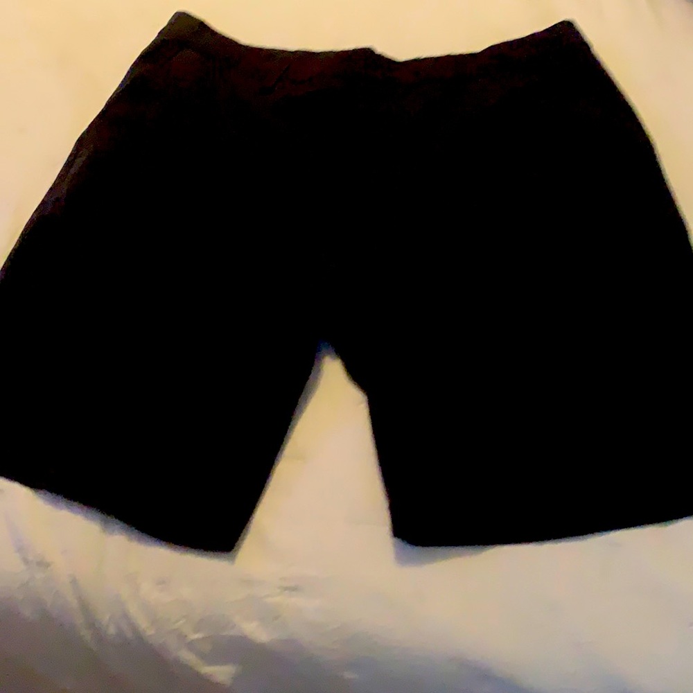 Callaway shorts size 38